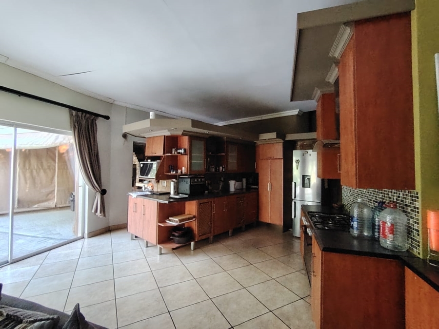 5 Bedroom Property for Sale in Universitas Free State